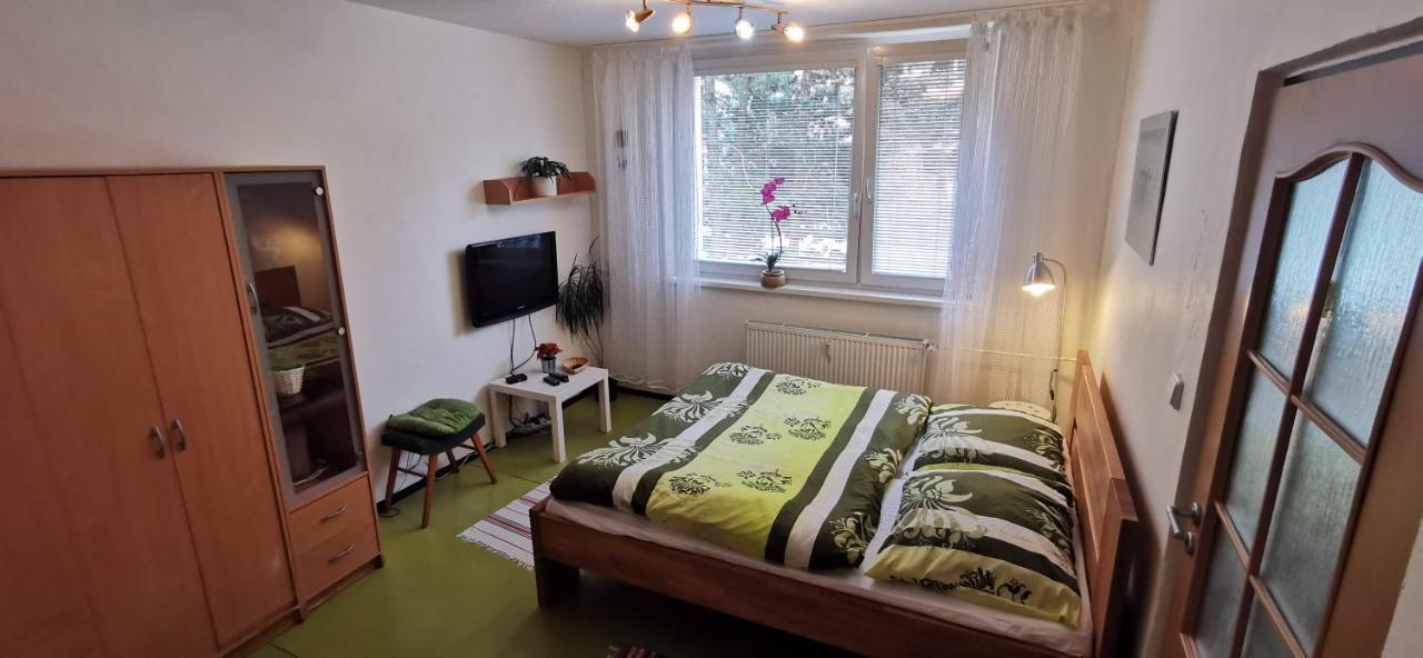 Apartman V Jihlava City Luaran gambar